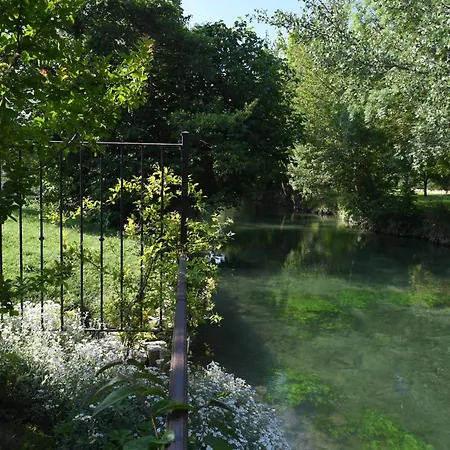Profitez De La Quietude En Bord De Riviere, A 5 Min Du Centre